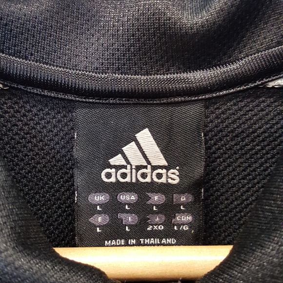 Black button up adidas warm up - Picture 3 of 3